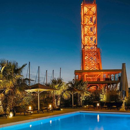 Hotel Mercure Toulon Ла-Сейн-сюр-Мер Экстерьер фото